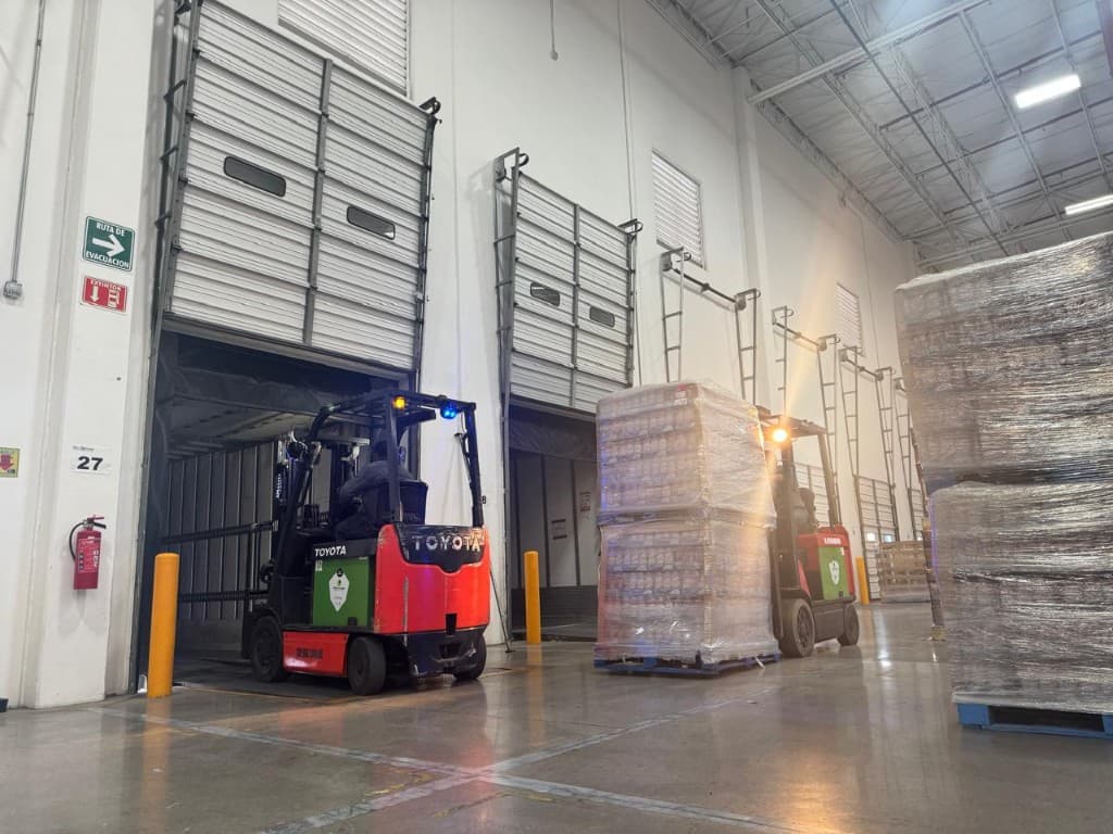 Dock, outbound staging